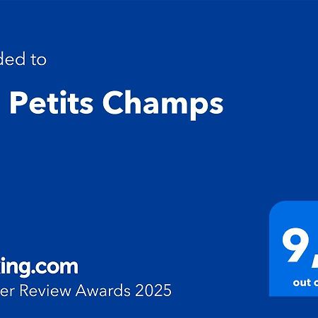 Les Petits Champs Διαμέρισμα Buais-les-Monts Εξωτερικό φωτογραφία
