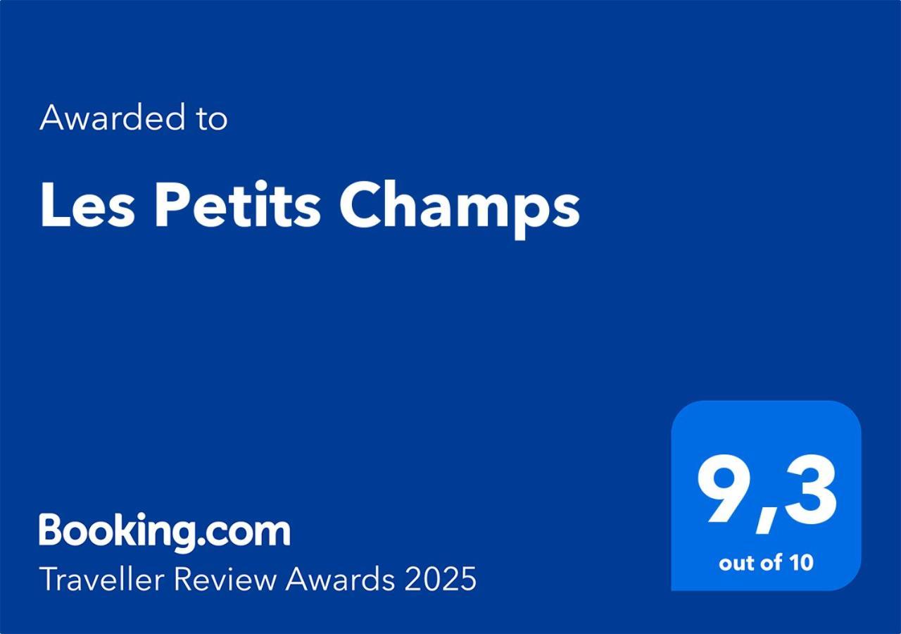 Les Petits Champs Διαμέρισμα Buais-les-Monts Εξωτερικό φωτογραφία
